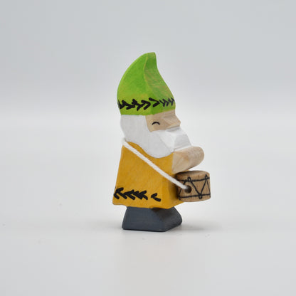 Wooden gnomes - Waldorf toys and Holidays decor