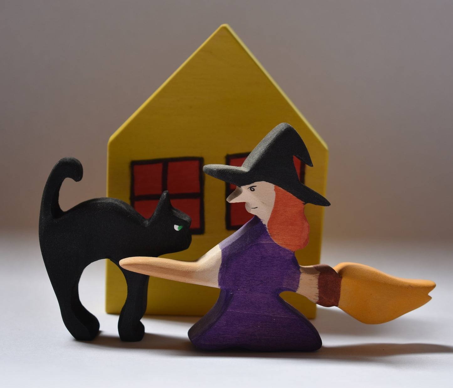 Halloween village - Wooden toy figurines