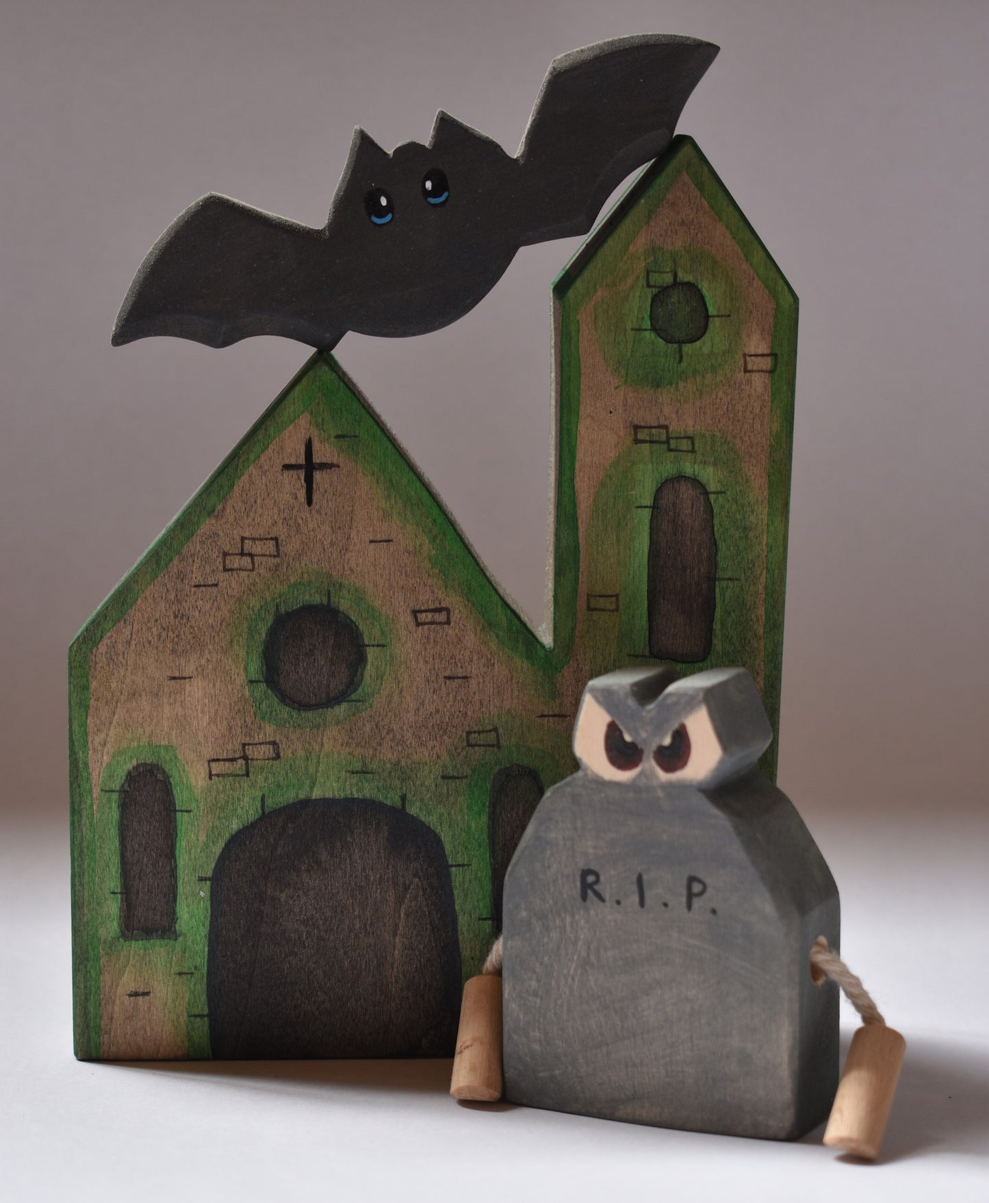 Halloween village - Wooden toy figurines