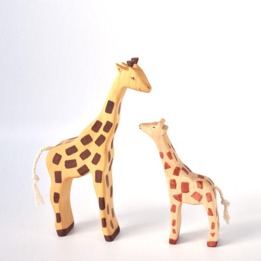 Mama Giraffe & Calf - Wooden toy animals