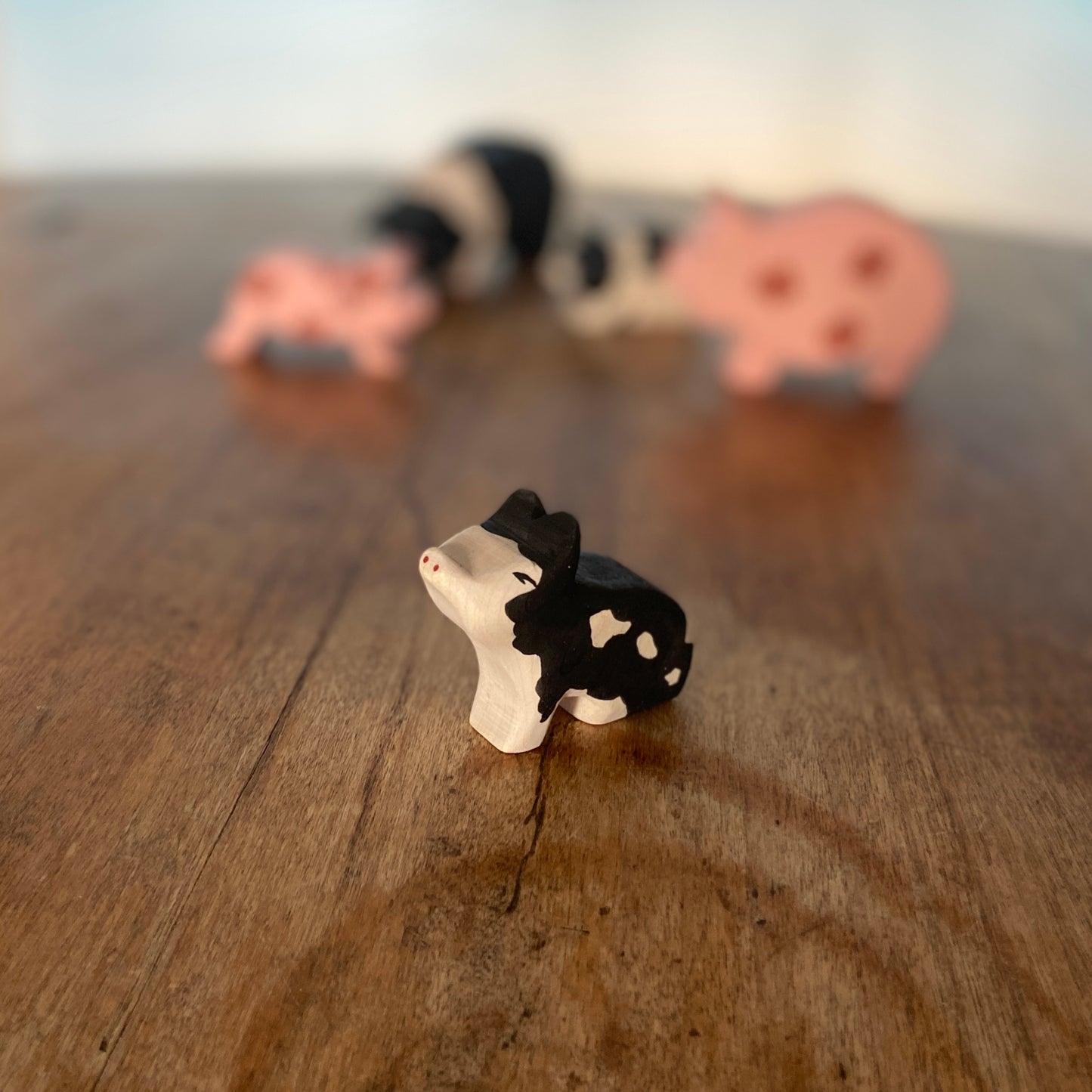 Wooden farm animals - Pigs & Piglets | Waldorf toys