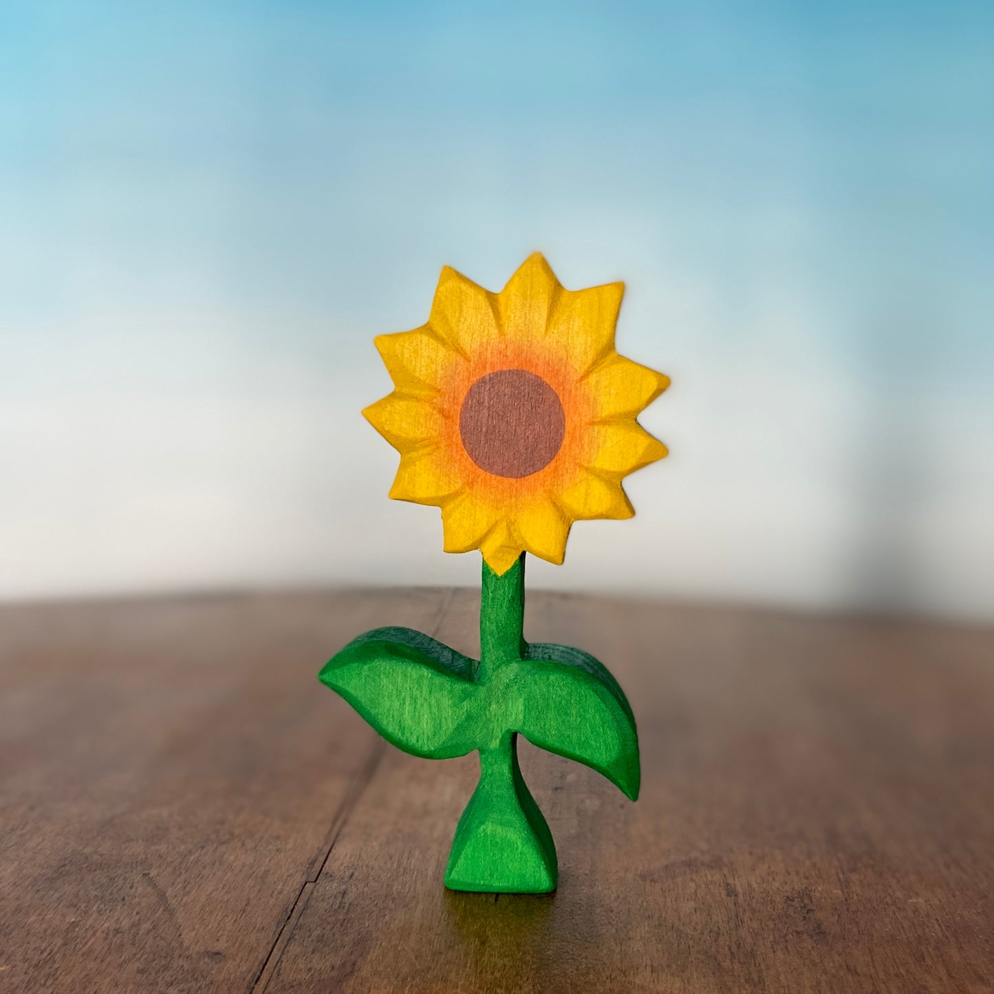 Wooden toy flowers | Waldorf toys & Open ended toys