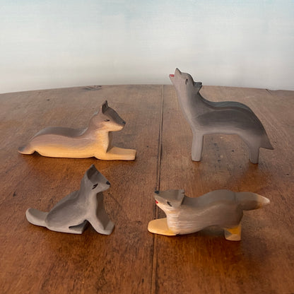 Wooden forest animals - Wolf family | Waldorf toys